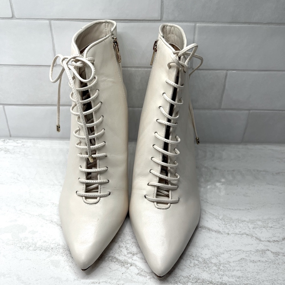Gianni Bini Cream Lace-Up Boots - Size 9 - NEW
